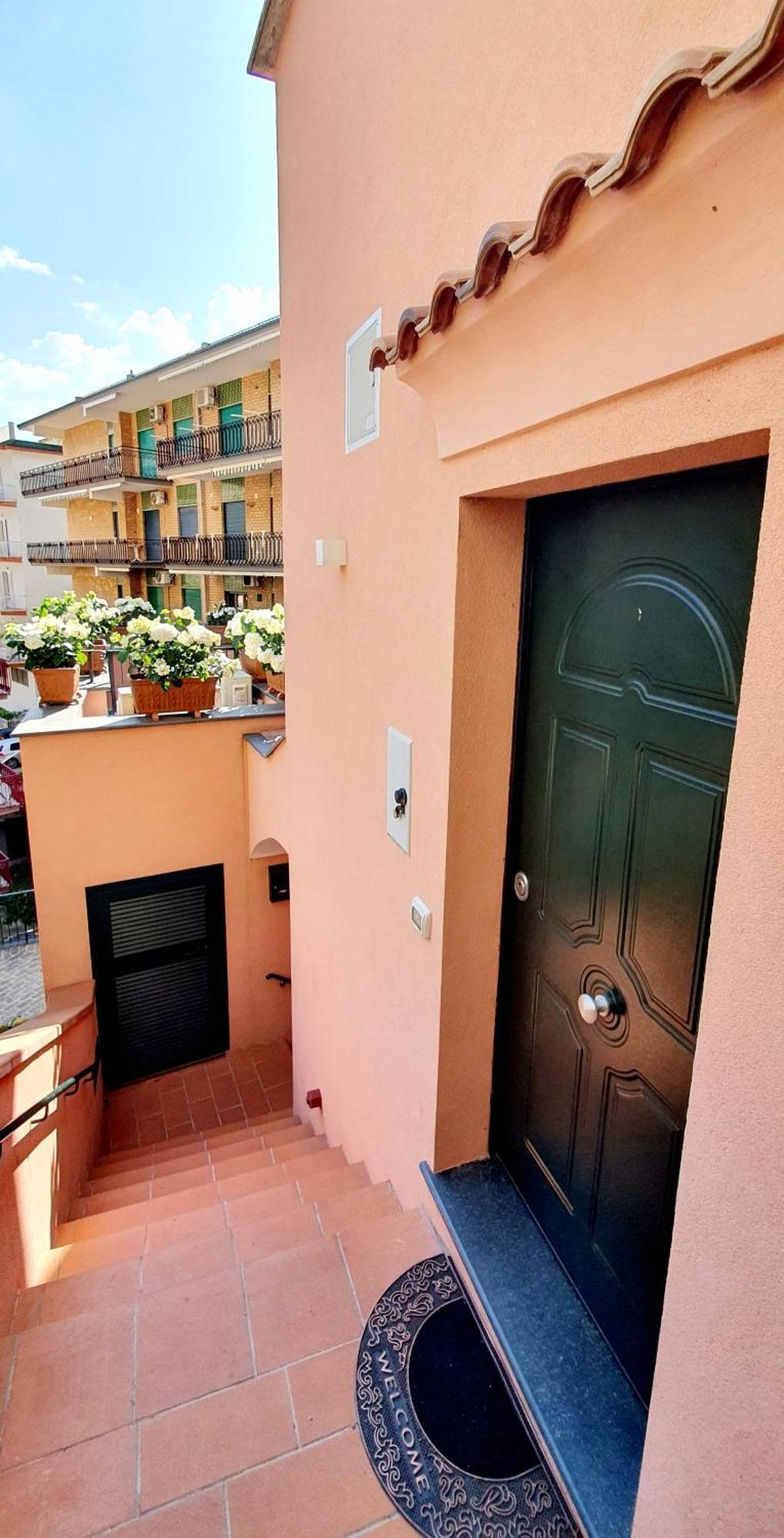 La Maison Rose مايوري المظهر الخارجي الصورة